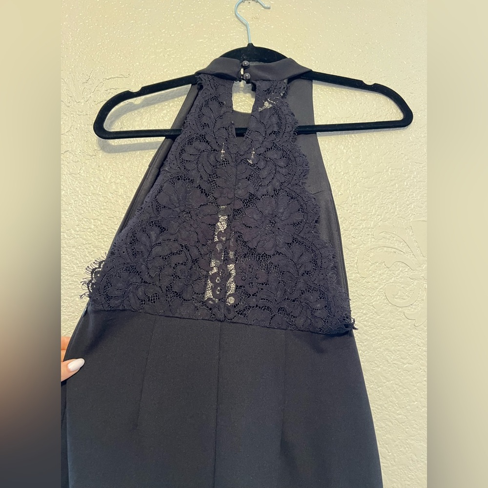 ASOS halterneck bodycon dress with keyhole front and lace back in black - Picture 8 of 8